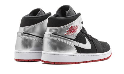1 Mid "Johnny Kilroy" 554724 057