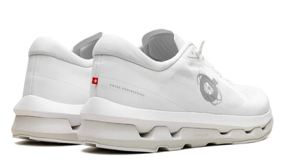 Running Cloudzone Kith White Ice