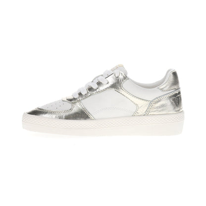 Fast Perforated Lace Up Sneakers