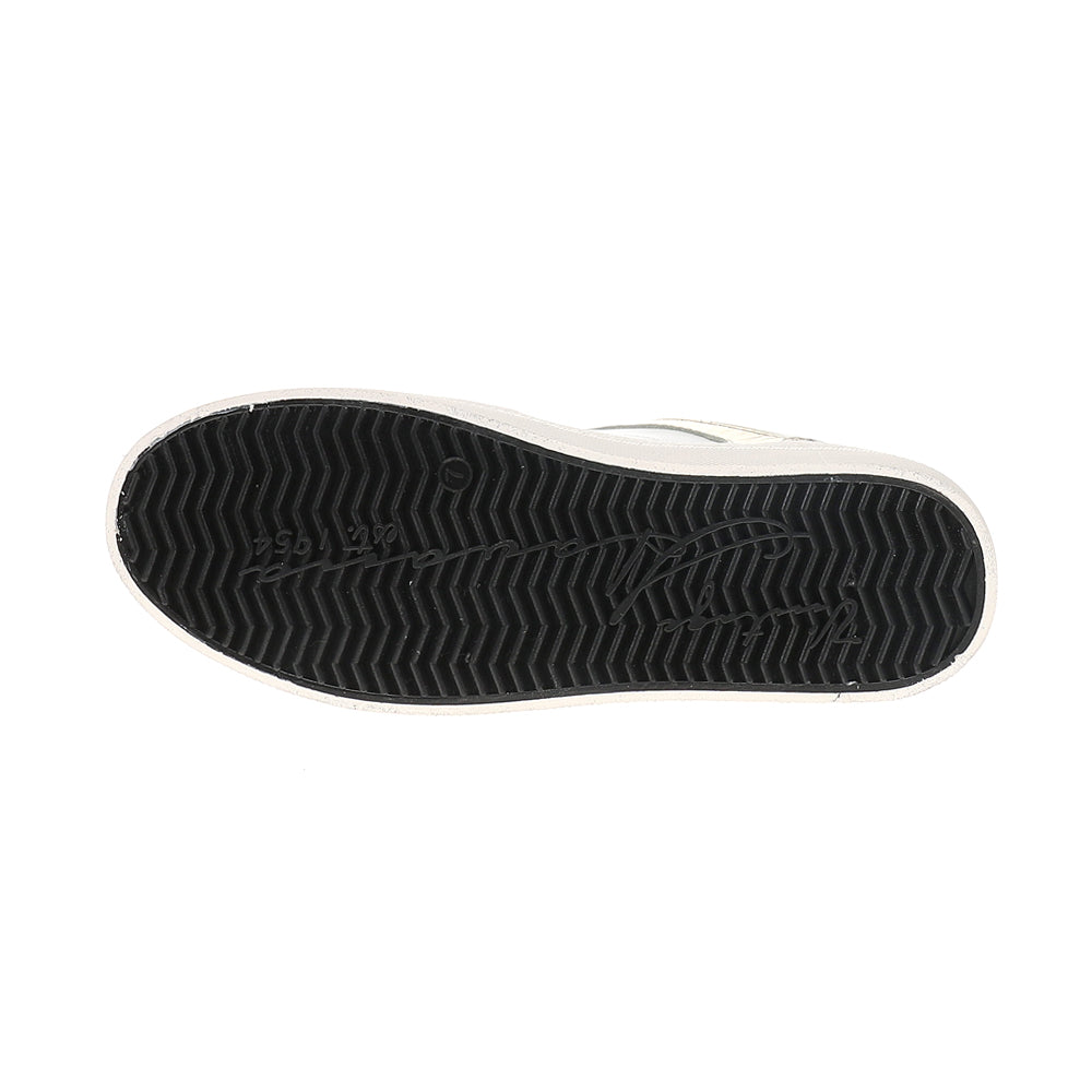 Fast Perforated Lace Up Sneakers