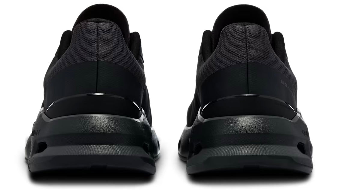 Running Cloudpulse Black Eclipse (M)