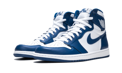 1 Retro High OG "Storm Blue" 555088 127