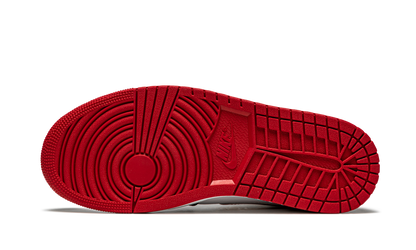 1 Mid "Metallic Red" 554724 122