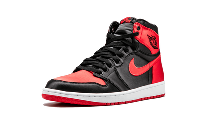 1 Retro High OG SE "Satin Banned"