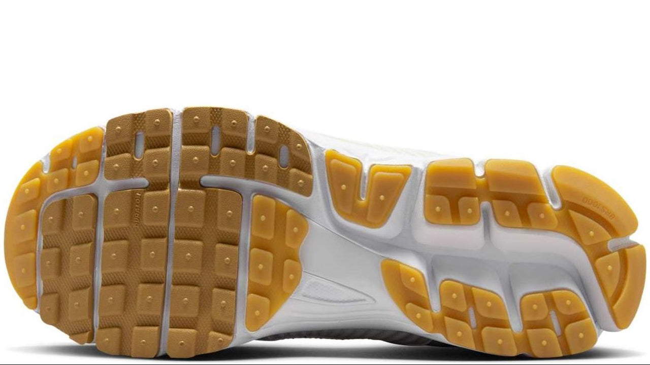 Zoom Vomero 5 White Phantom Summit White (Women's)