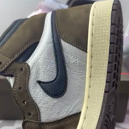 1 Retro High OG SP Travis Scott Mocha
