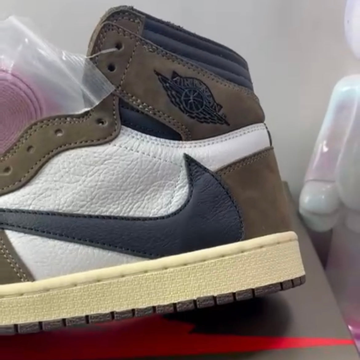 1 Retro High OG SP Travis Scott Mocha