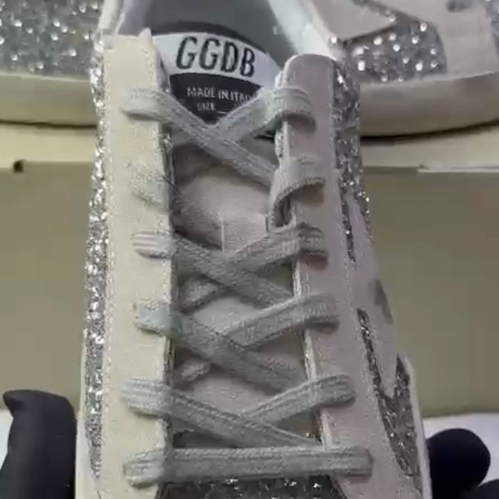 Women's Super-Star in silver glitter with ice-gray suede star