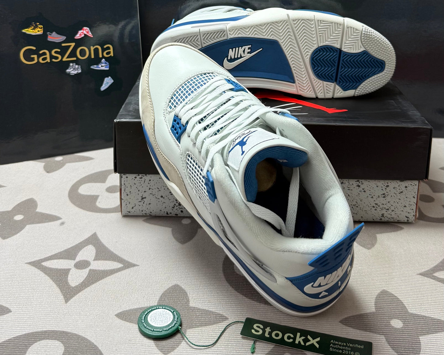 4 Retro Military Blue (2024)