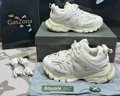 Track White