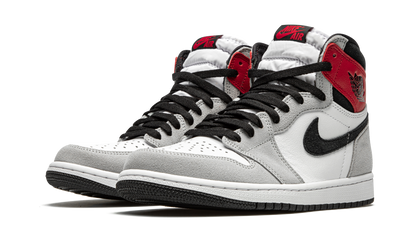 1 Retro High OG "Light Smoke Grey" 555088 126