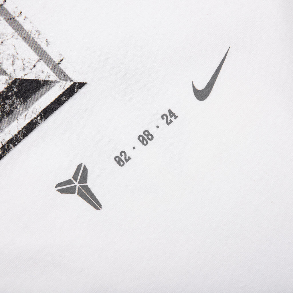 Kobe Bryant Los Angeles Lakers Statue Unveil Tee - White