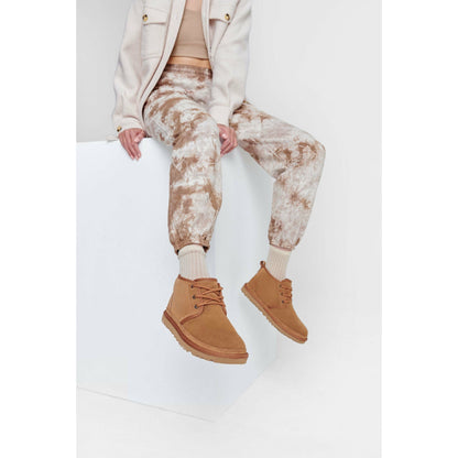 Women's Neumel Boot in Chestnut