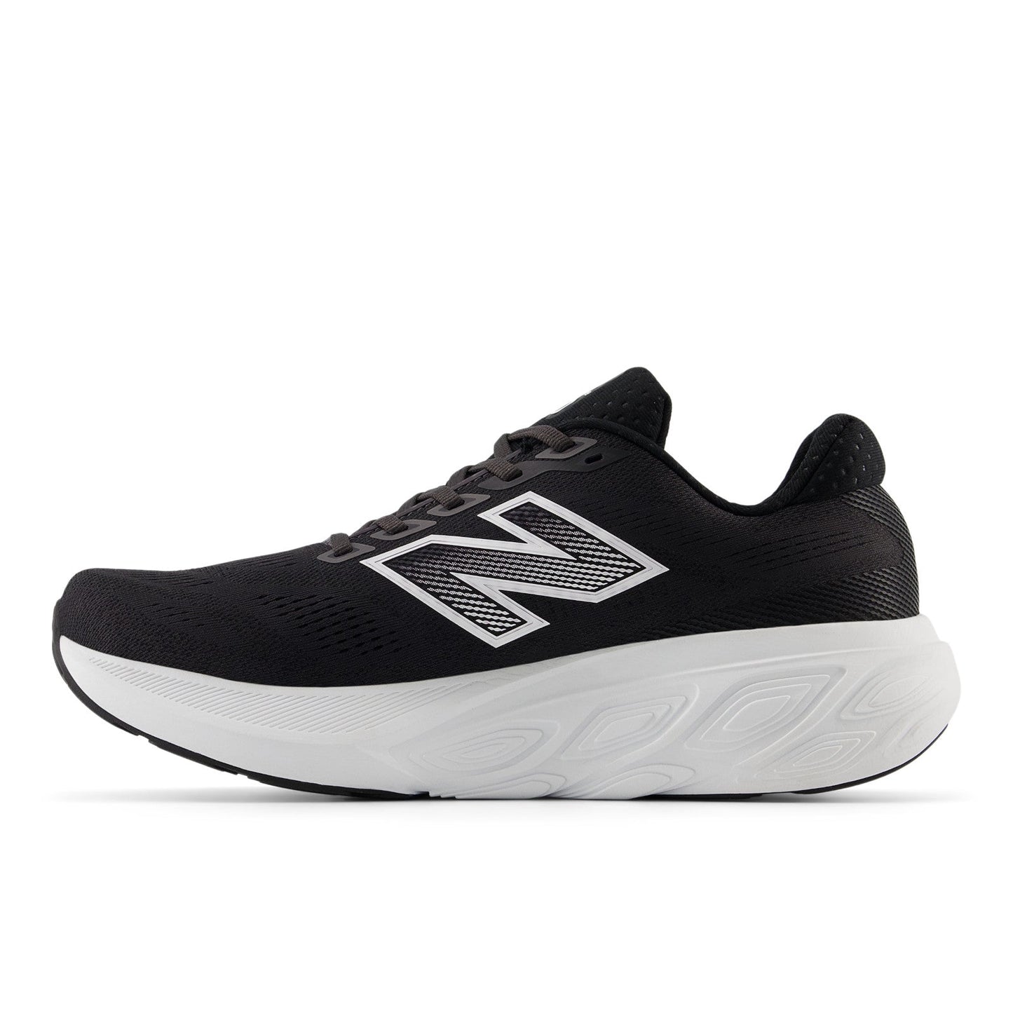 Men's Fresh Foam X 880v15 in Black with NB 103 White and Reflection