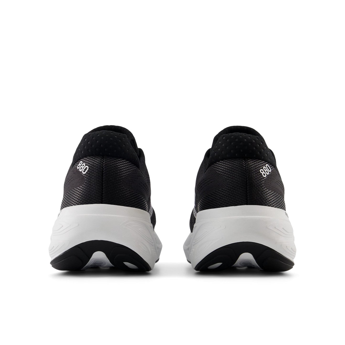 Men's Fresh Foam X 880v15 in Black with NB 103 White and Reflection