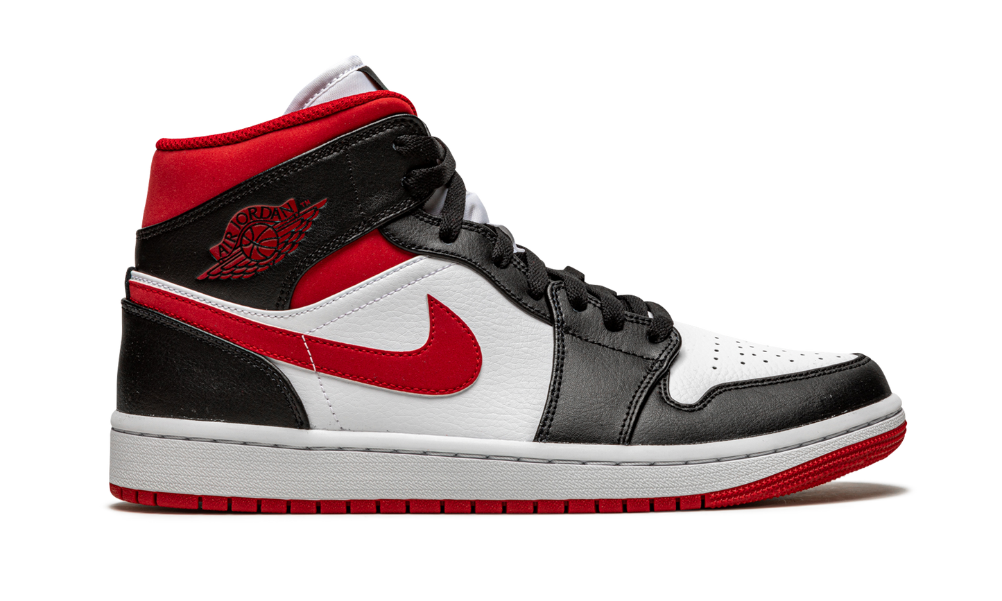 1 Mid "Metallic Red" 554724 122