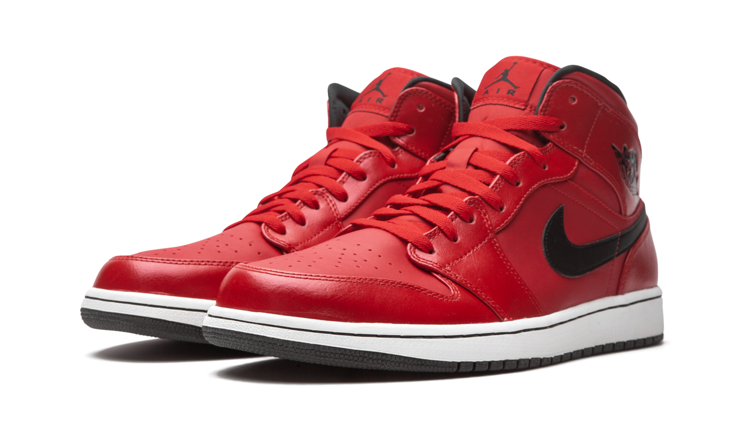 1 Retro Mid "Gym Red" 554724 602