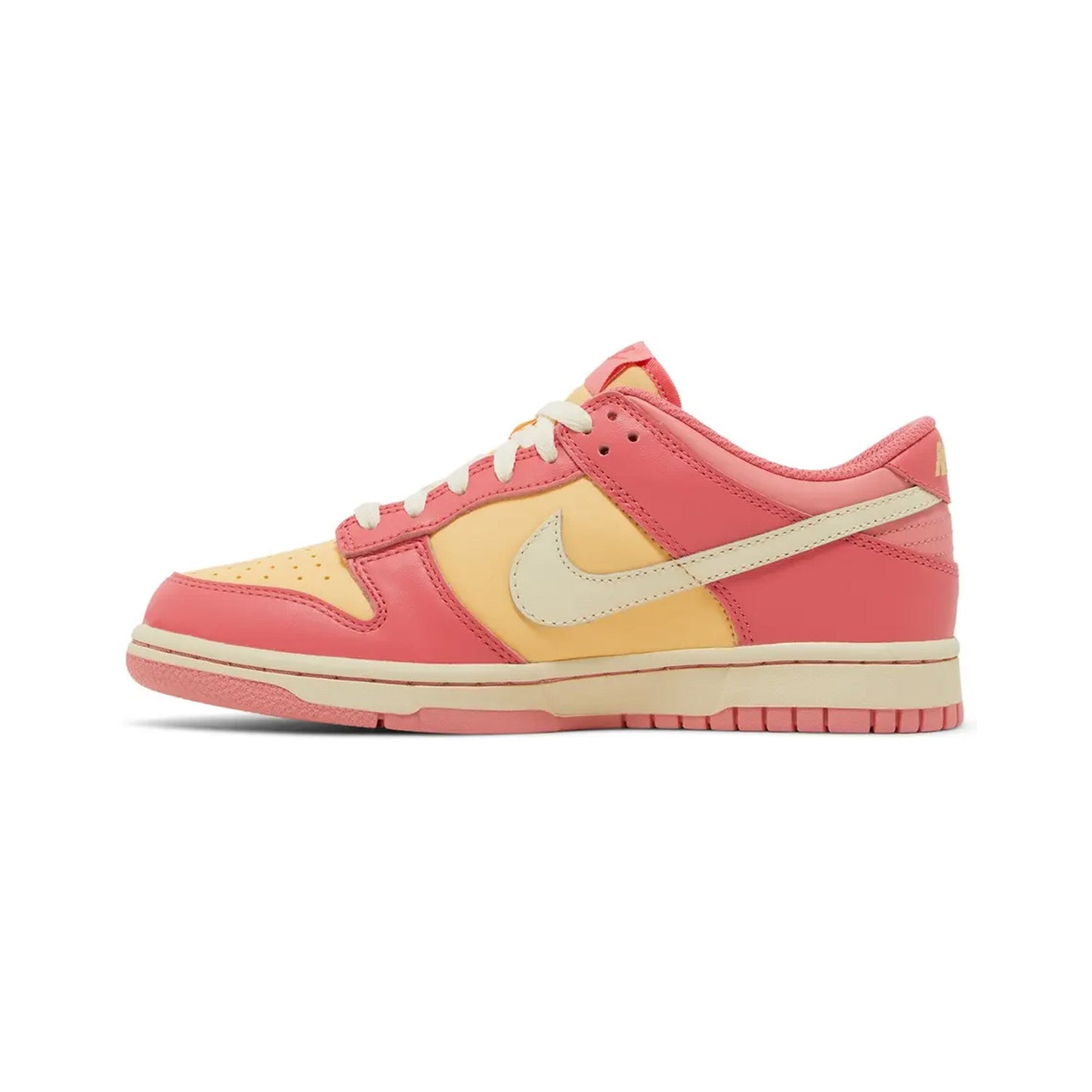 Dunk Low 'Strawberry Peach Cream' GS (2023)