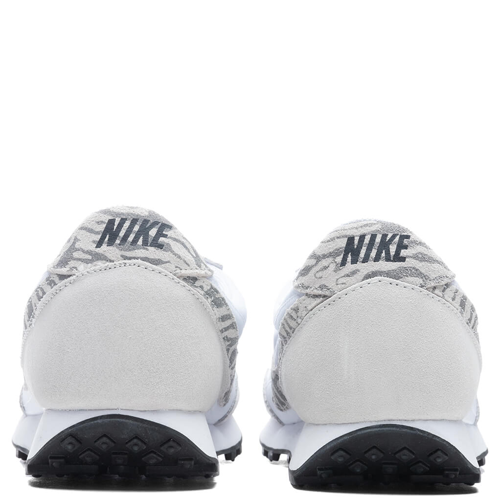 Women's Daybreak SE - White/Summit White