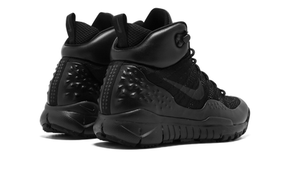 LUPINEK FLYKNIT MNS WMNS 862512 001