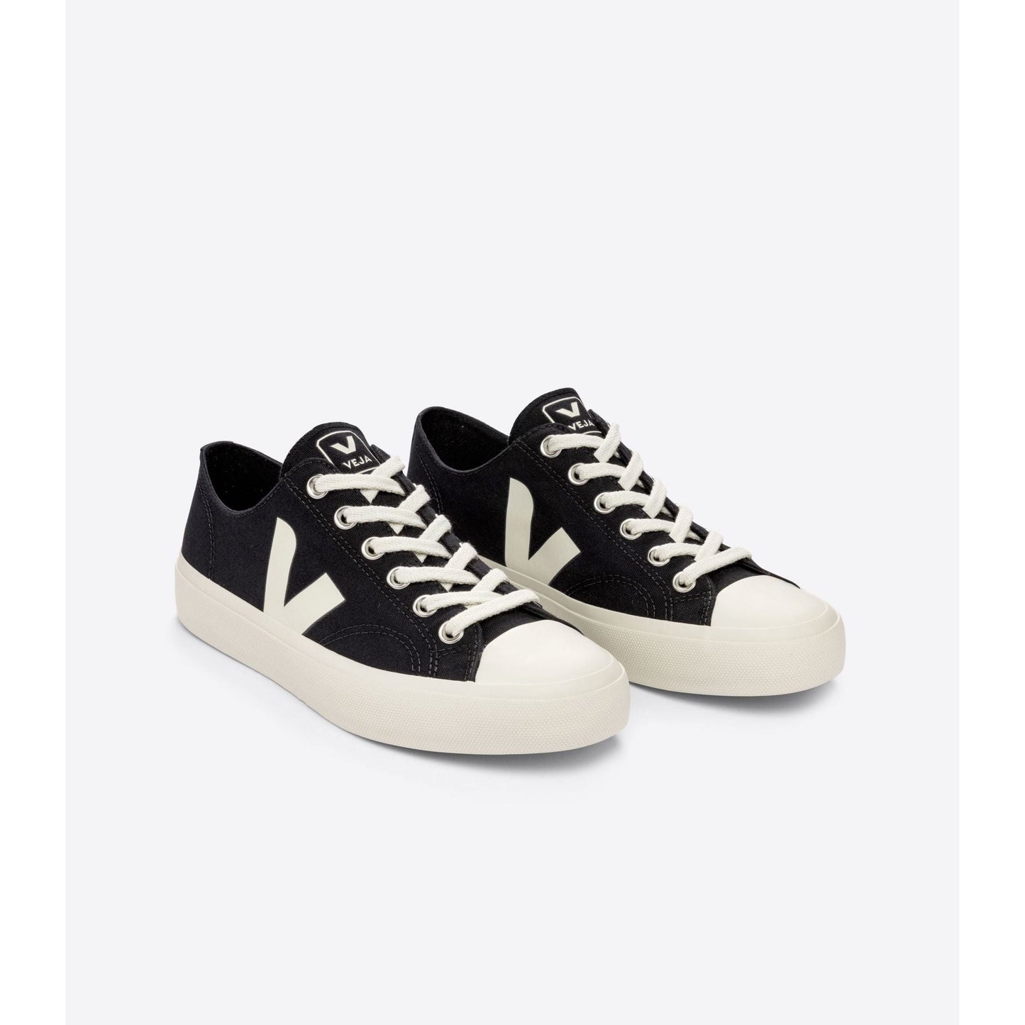 Women's Wata II Low Canvas in Black Pierre
