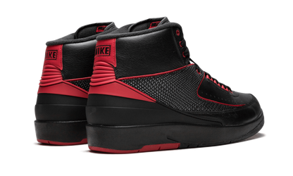 2 Retro "Alternate 87" 834274 001