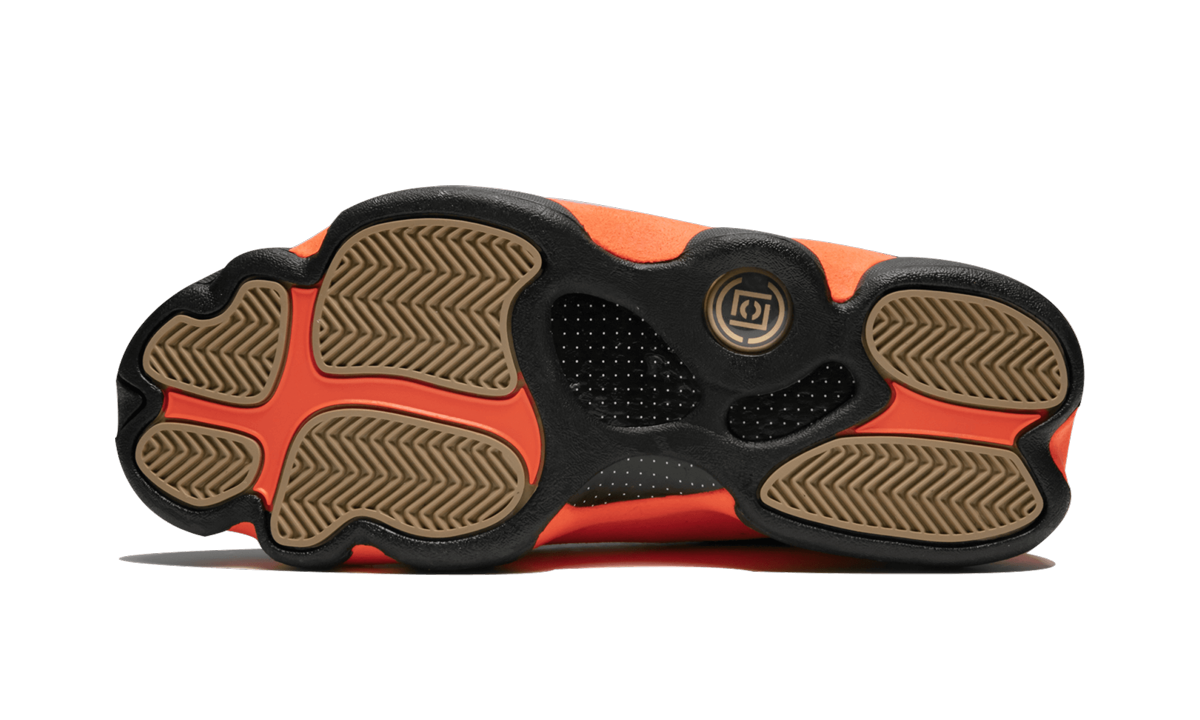 13 Retro Low NRG/CT "CLOT Black/Infrared" AT3102 006