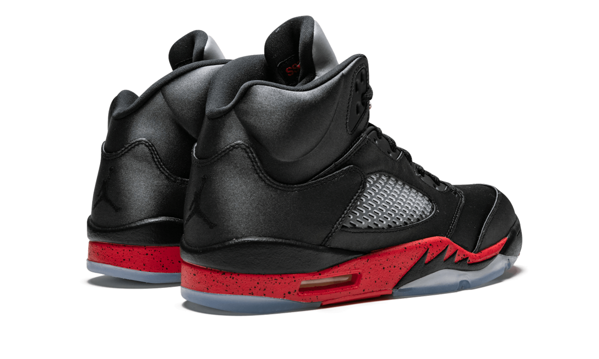 5 Retro "Satin Bred" 136027 006