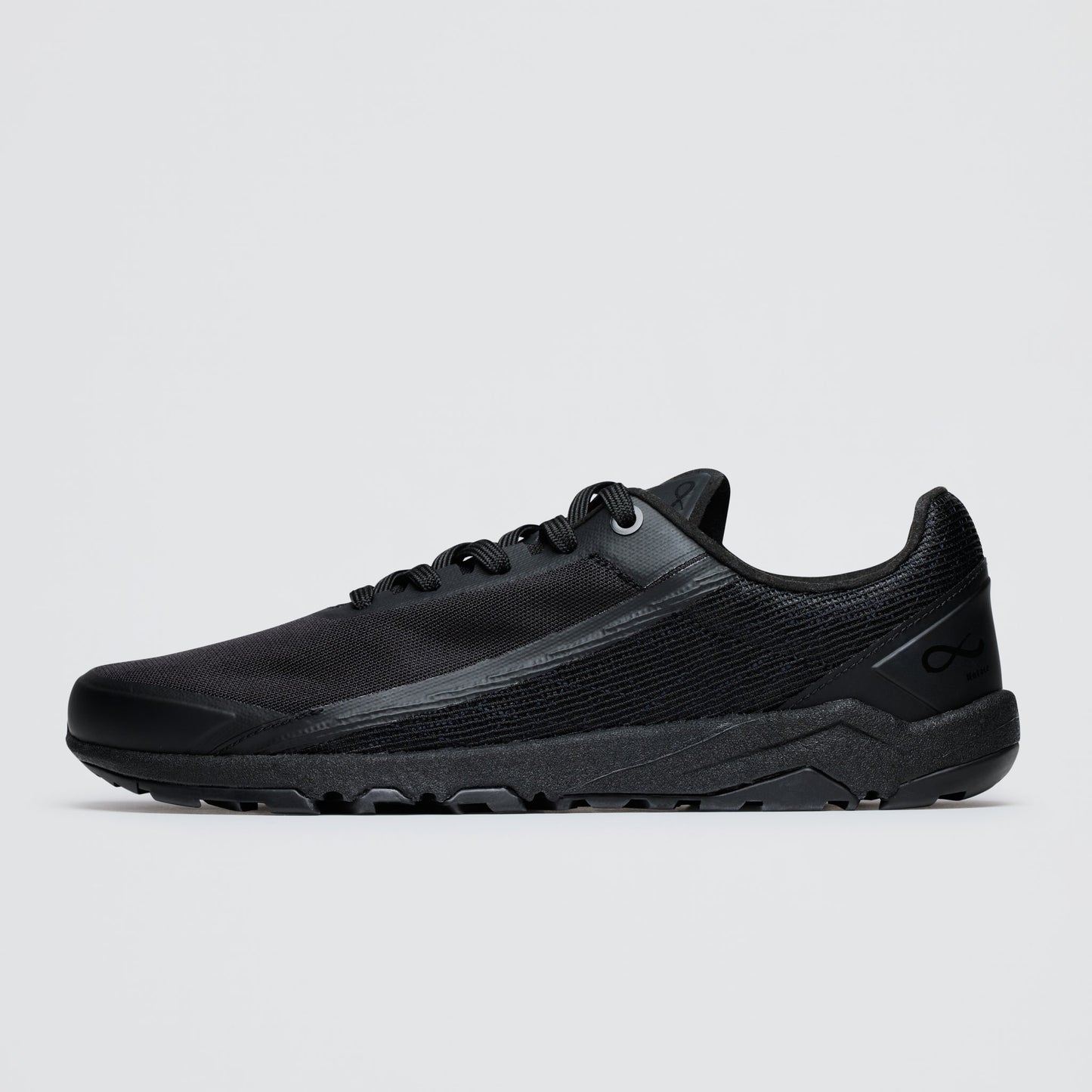 Men's Yama T1 in Triple Black