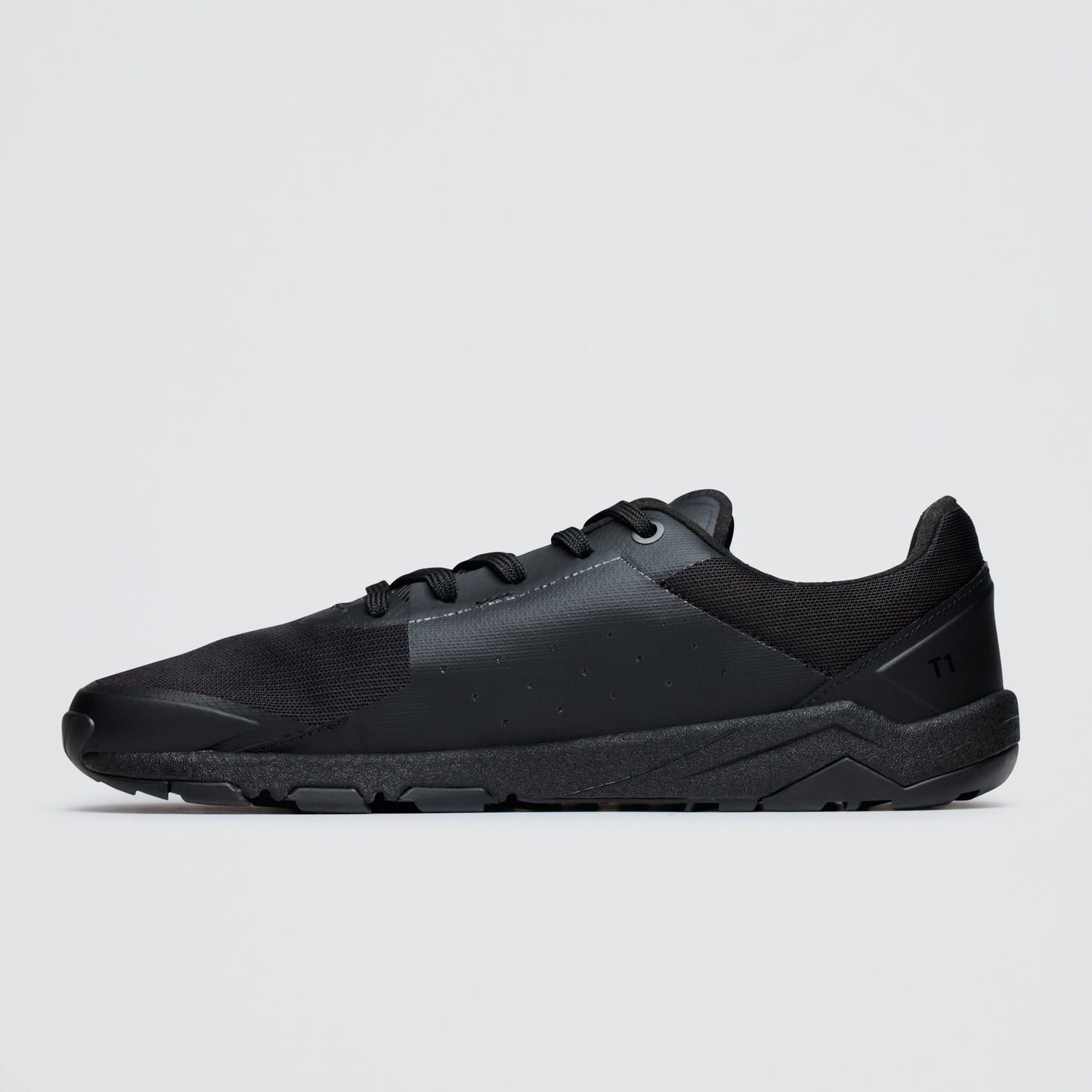 Women's Yama T1 in Triple Black