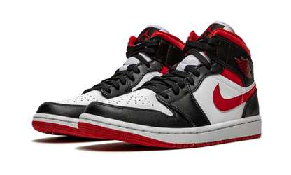1 Mid "Metallic Red" 554724 122