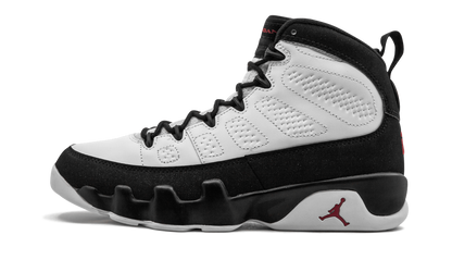 9 Retro "White Black Red 2016 Release" 302370 112