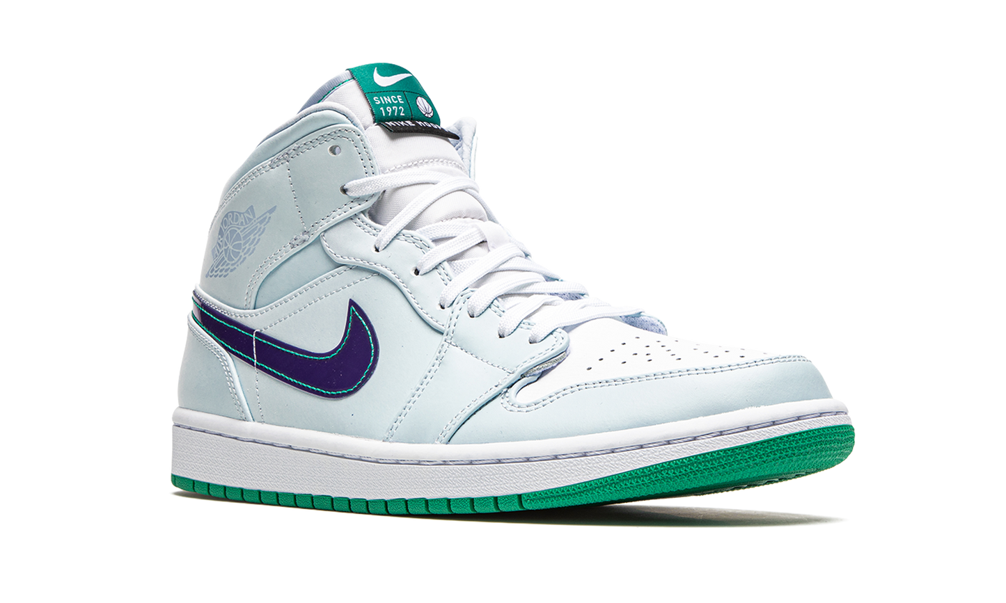 1 Mid " Hoops - Luka Doncic" CW5853 100