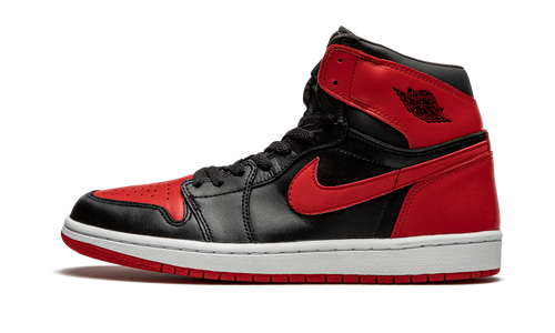 1 Retro Mid "2001 - Bred" 136066 061
