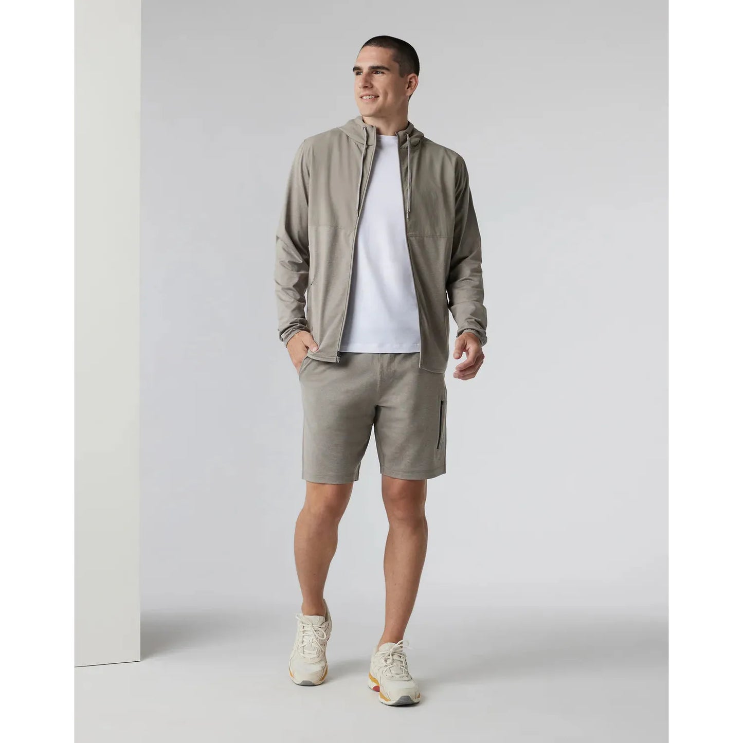 Men's Sunday Performance Short 8"