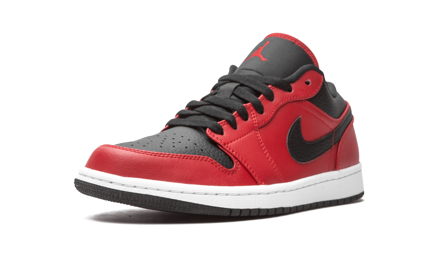 1 Low "Gym Red" 553558 605