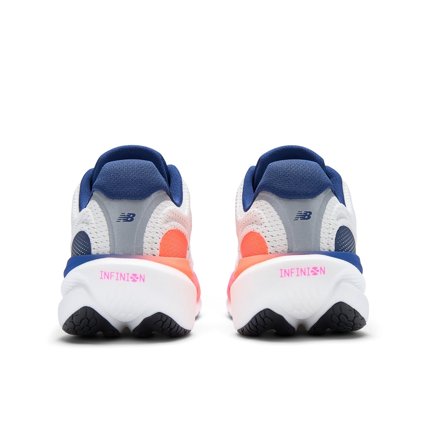 Women's 1080v15 in Sea Salt with Blue Oyster