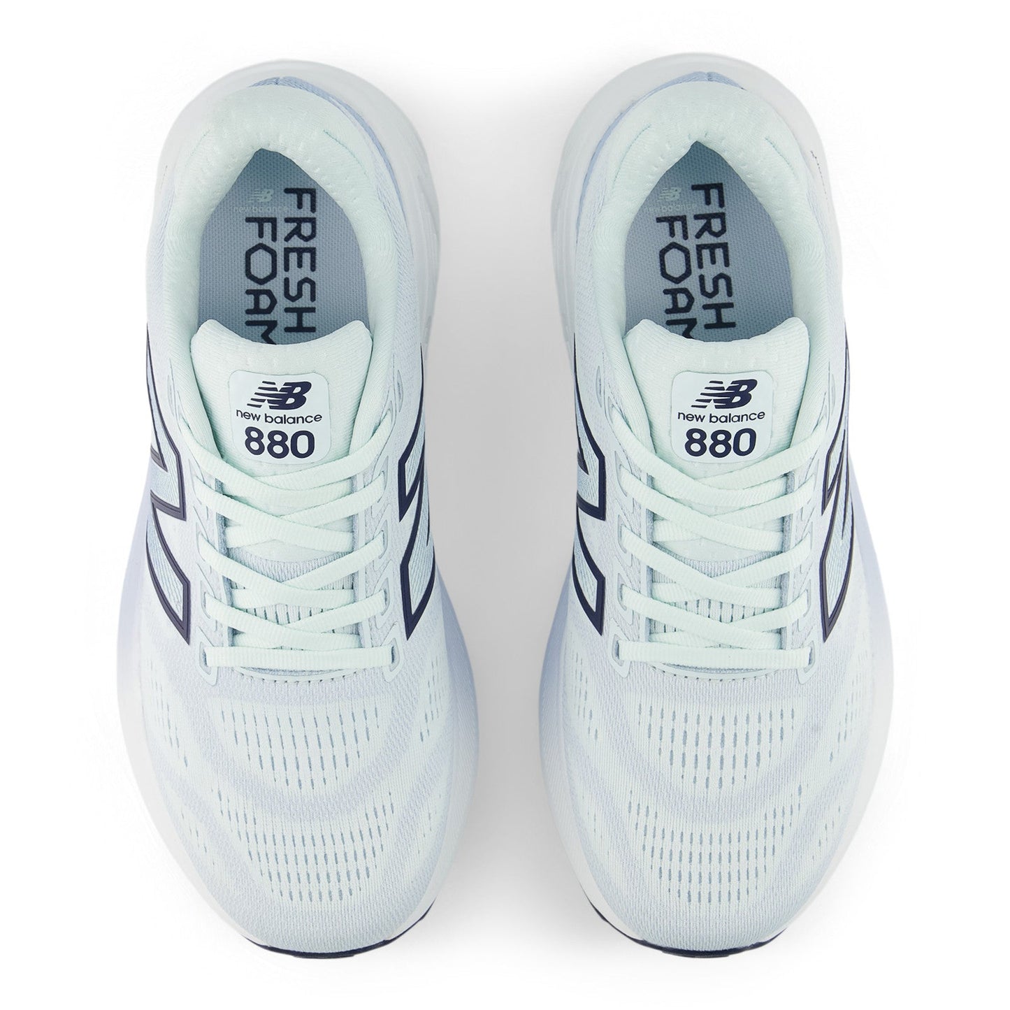 Women's Fresh Foam X 880v15 in Glint Blue with NB Navy