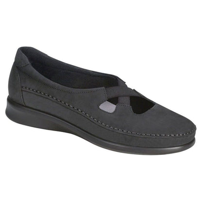 Women's Crissy Slip On Loafer in Nero Wide