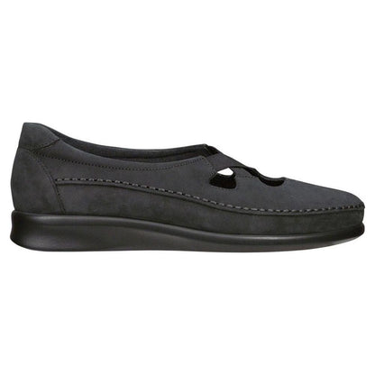 Women's Crissy Slip On Loafer in Nero Wide