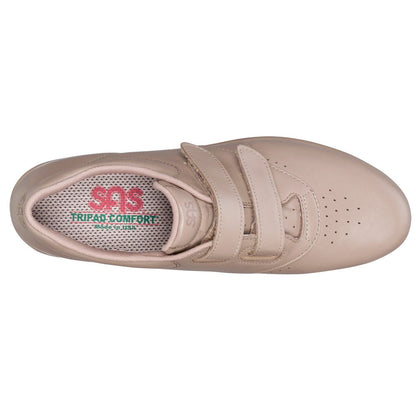 Women's Me Too Walking Shoe in Mocha