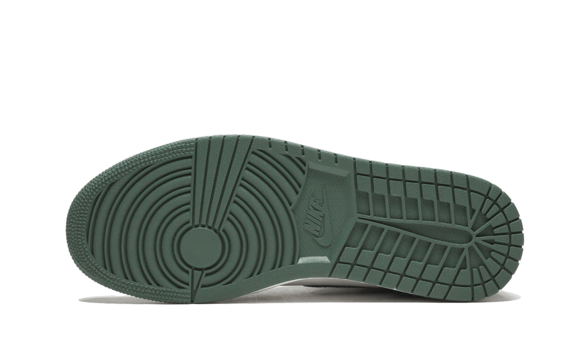 1 Retro High OG "Clay Green" 555088 135