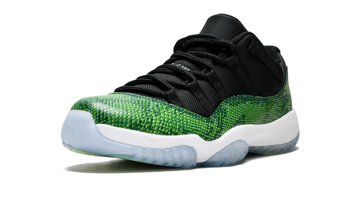 11 Retro Low "Nightshade" 528895 033