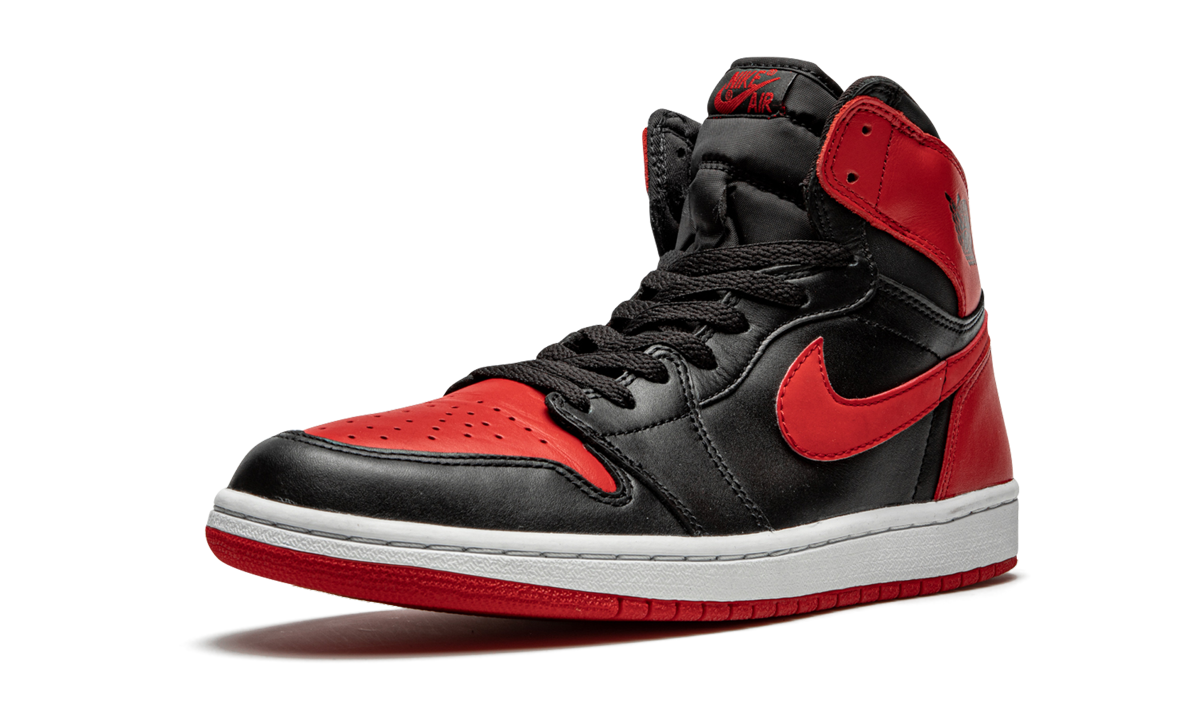 1 Retro Mid "2001 - Bred" 136066 061