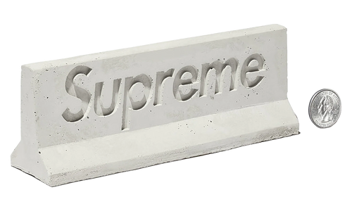 Mini Materials 1:12 Scale Jersey Barrier "SS26 - Grey" SU27299