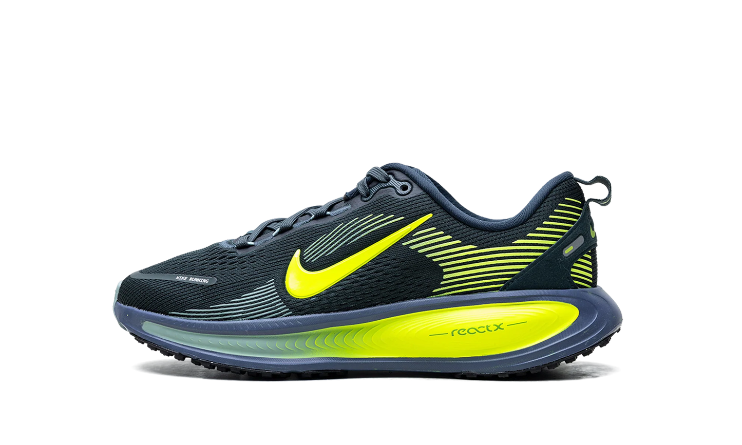 Vomero 18 GS "Seaweed" HQ2157 300