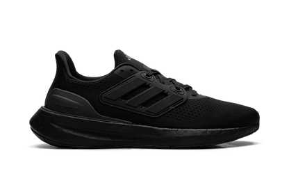 Pureboost 23 "Core Black" IF2375