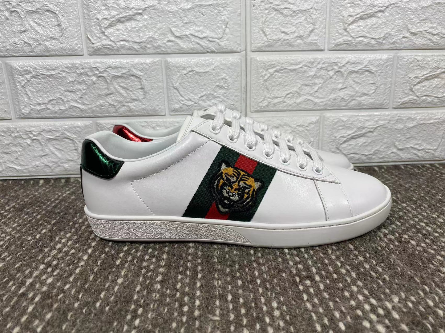 Ace Tiger