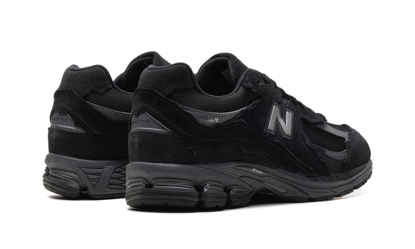 2002R Gore-Tex "Protection Pack - Black" U20023MB
