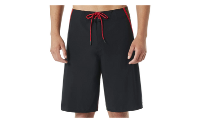 21" Backdraft Boardshorts "Blackout / Red" 482364 02E